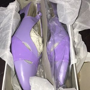 Women Shoe Excellent condition still in box